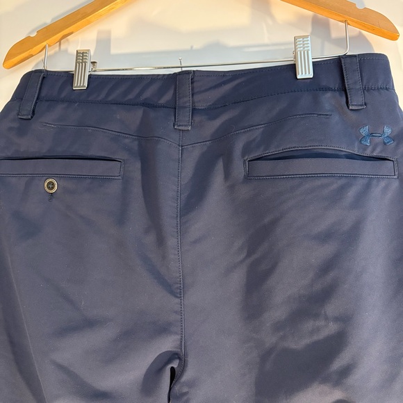 Under Armour Men's Dark Blue golf pants, Sz 34, great condition. - Picture 5 of 9